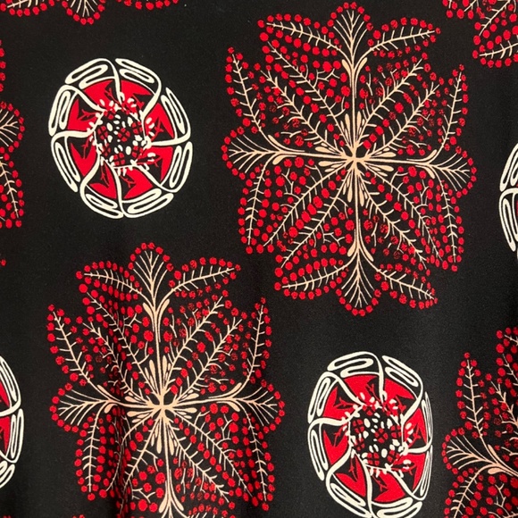 Red and Black Sophie Max Dress - Picture 6 of 6